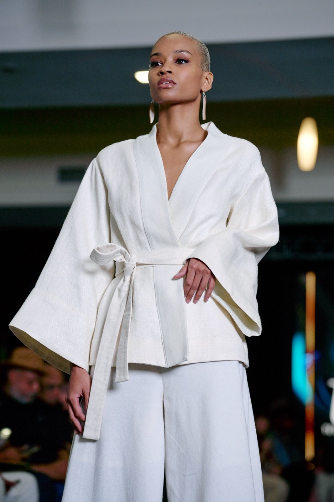 White kimono jacket, close